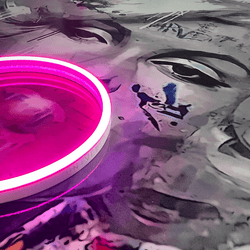 Marilyn Bubble V.1 | Led Wall Art - Image 3